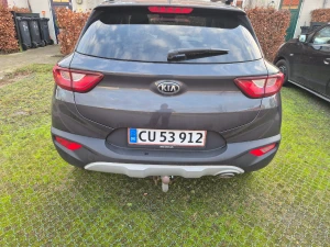 KIA Stonic Thumbnail 4