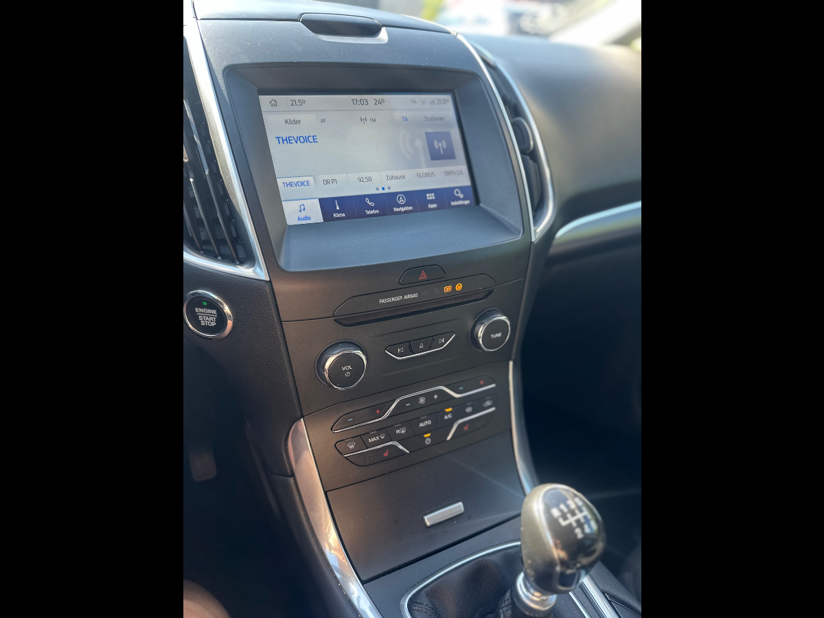 FORD S-Max Thumbnail 2