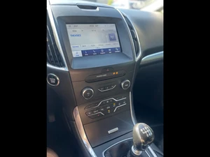 FORD S-Max Thumbnail 2