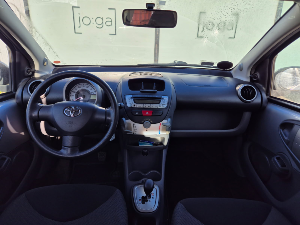 TOYOTA Aygo 5-Dørs Thumbnail 4