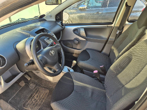 TOYOTA Aygo 5-Dørs Thumbnail 2