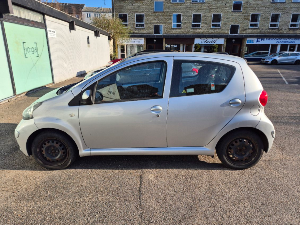 TOYOTA Aygo 5-Dørs Thumbnail 6