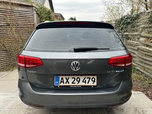 VOLKSWAGEN Passat Thumbnail 5