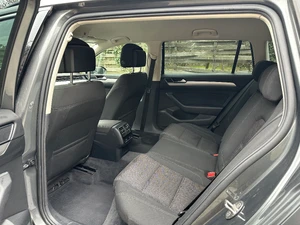 VOLKSWAGEN Passat Thumbnail 11