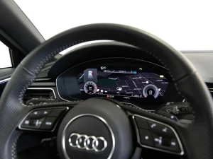 AUDI A4 Avant Thumbnail 9