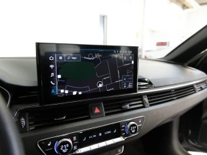 AUDI A4 Avant Thumbnail 5