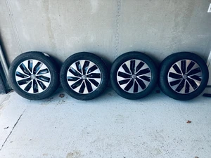 VOLKSWAGEN Polo Thumbnail 14