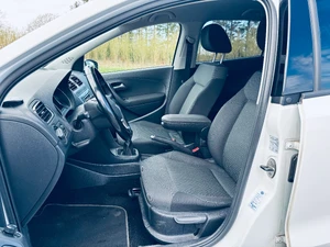 VOLKSWAGEN Polo Thumbnail 11