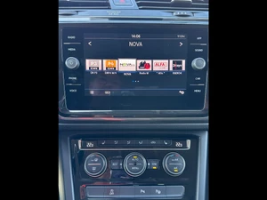 VOLKSWAGEN Touran Thumbnail 2