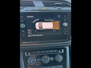 VOLKSWAGEN Touran Thumbnail 6
