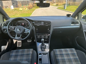 VW Golf Gte Thumbnail 11