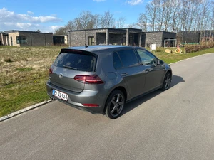 VW Golf Gte Thumbnail 9