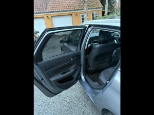 PEUGEOT 308 Thumbnail 9