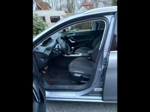 PEUGEOT 308 Thumbnail 10