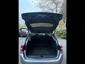 PEUGEOT 308 Thumbnail 6