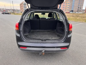 KIA Ceed Thumbnail 3