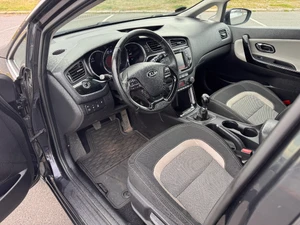 KIA Ceed Thumbnail 6