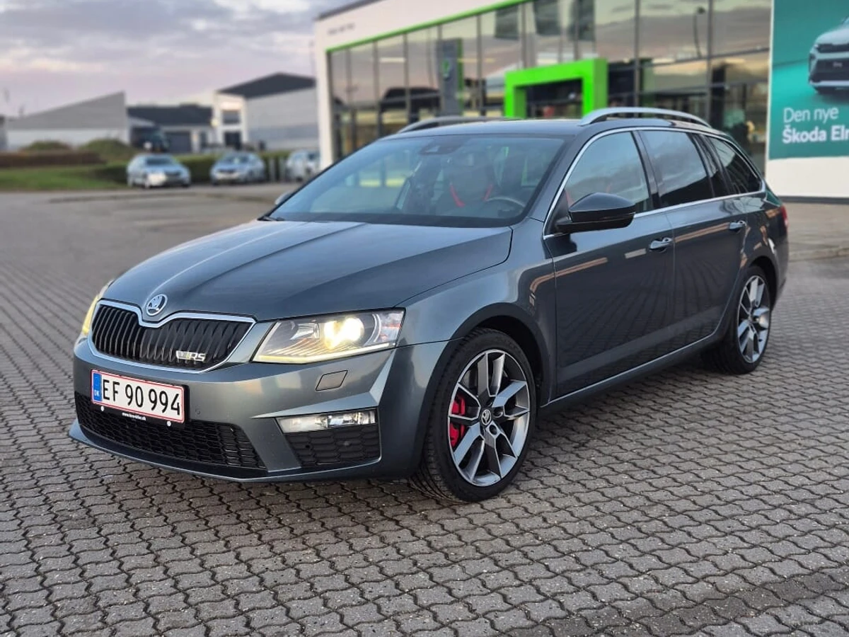 SKODA Octavia 2,0 Tdi 184 Rs Combi Dsg