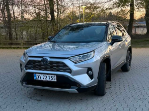 TOYOTA Rav4 Thumbnail 6