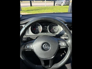VOLKSWAGEN Golf Thumbnail 9