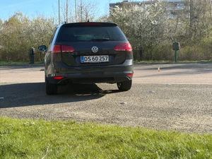 VOLKSWAGEN Golf Thumbnail 6