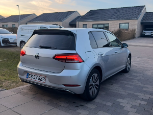 VW E-Golf Thumbnail 6