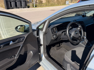 VW E-Golf Thumbnail 8