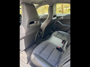 MERCEDES-BENZ A-Klasse Thumbnail 10