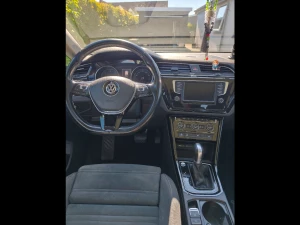 VOLKSWAGEN Touran Thumbnail 12