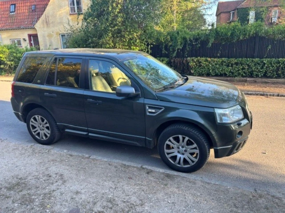 LAND ROVER Freelander 2