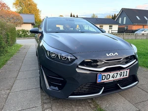 KIA Ceed Thumbnail 1