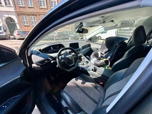 PEUGEOT 3008 Thumbnail 6