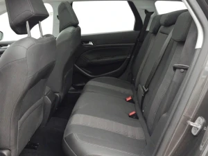 PEUGEOT 308 Thumbnail 6