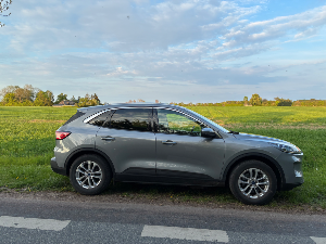 FORD Kuga Thumbnail 4