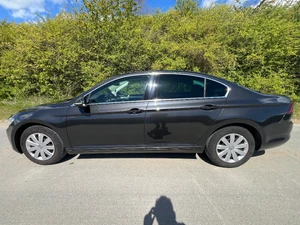 VOLKSWAGEN Passat Thumbnail 12