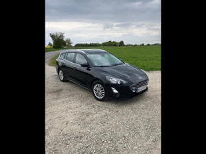 FORD Focus Thumbnail 1