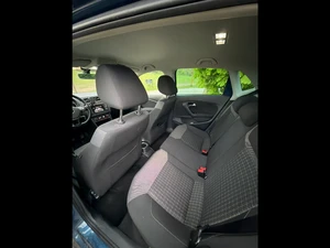 VOLKSWAGEN Polo Thumbnail 15