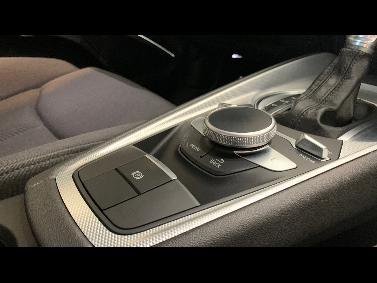AUDI Tt Thumbnail 12