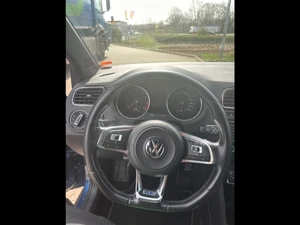 VOLKSWAGEN Polo Thumbnail 10