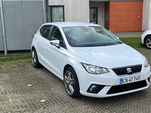 SEAT Ibiza Thumbnail 3