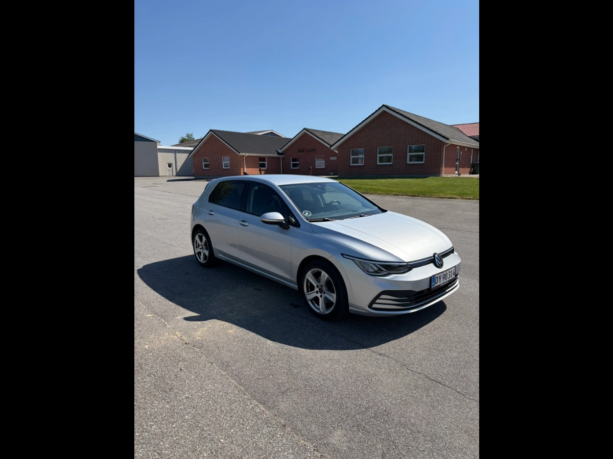 VOLKSWAGEN Golf Viii