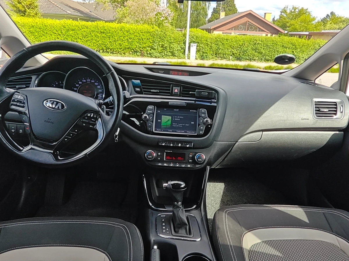 KIA Ceed Thumbnail 4