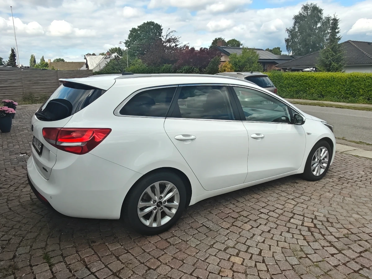 KIA Ceed Thumbnail 3