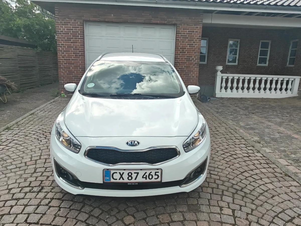 KIA Ceed Thumbnail 2