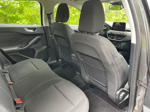 FORD Focus Thumbnail 4