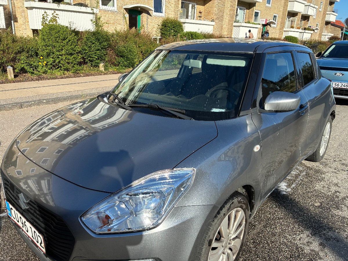 SUZUKI Swift