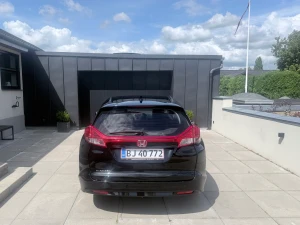 HONDA Civic Thumbnail 3