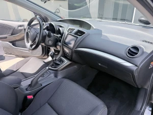 HONDA Civic Thumbnail 8