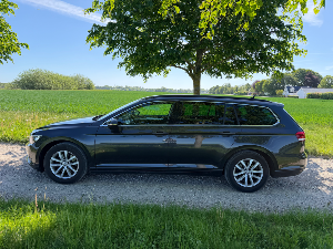 VOLKSWAGEN Passat Thumbnail 10