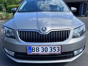 SKODA Octavia Thumbnail 8